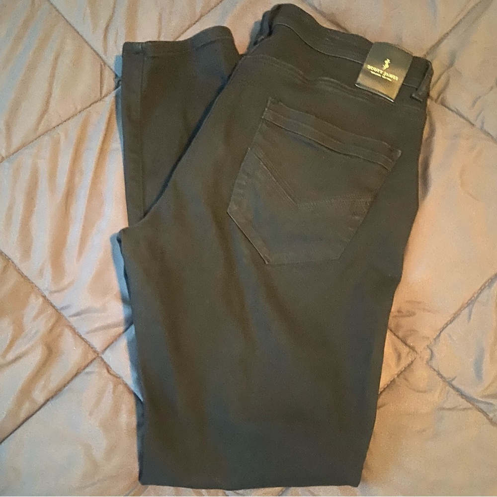 Men’s Jean Bundle - Picture 9 of 9